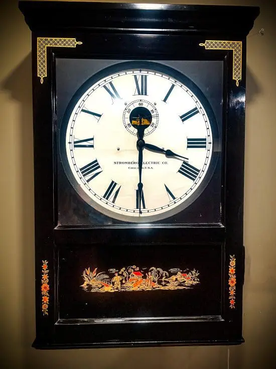 Stromberg Electric Clock ca.1915 350.00 CND