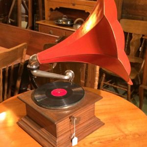 Columbia 'BNW' Phonograph 1908 1495.00 CND