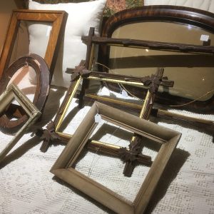 Picture Frames 1850-1920
