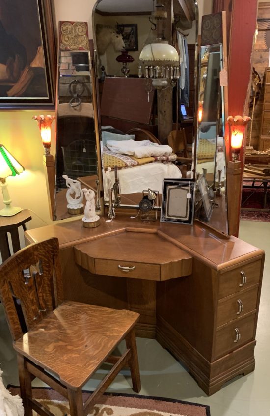 Art Deco Oak Dressing Table Suite Ca 1930s 2850.00 CND