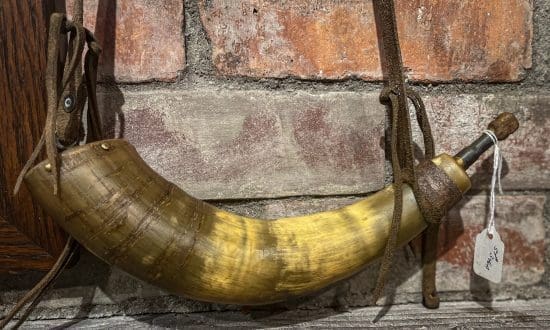 Vintage Powder Horn 140.00 CND