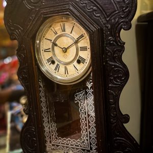 Gingerbread Clock Ca. 1890 145.00 CND
