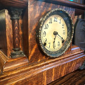 Pequegnat Oak Mantel Clock