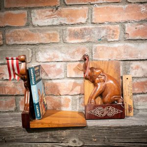 Vintage Circus Elephant Bookends - Image 2