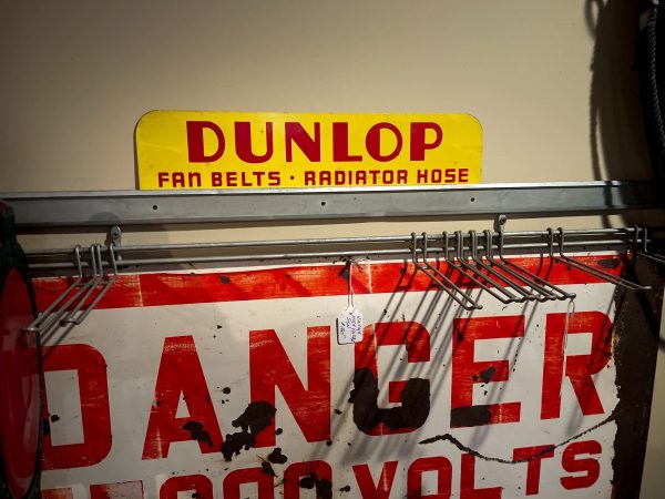 Dunlop Fan Belt Display