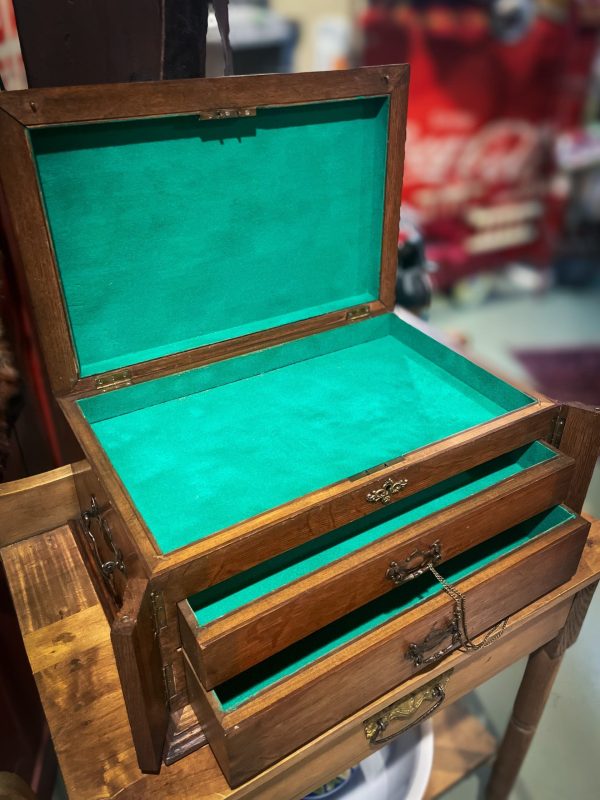 Oak Jewelry Box ca1900