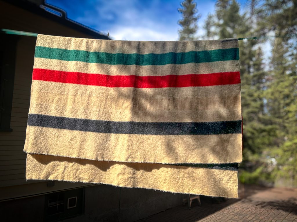 Hudson's Bay 3.5-point Blanket